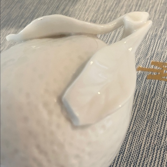 Vintage Blanc de Chine Style Ceramic Fruit Set – Lemon, Pear & Strawberry - Picture 10 of 13